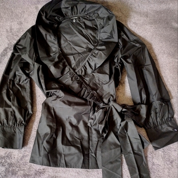 J Peterman Silk Taffeta Ruffles Wrap Blouse Shirt Top Coverup Jacket - Picture 3 of 15
